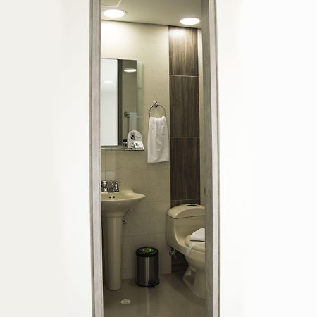 El Porton De San Joaquin Otel Medellín Dış mekan fotoğraf