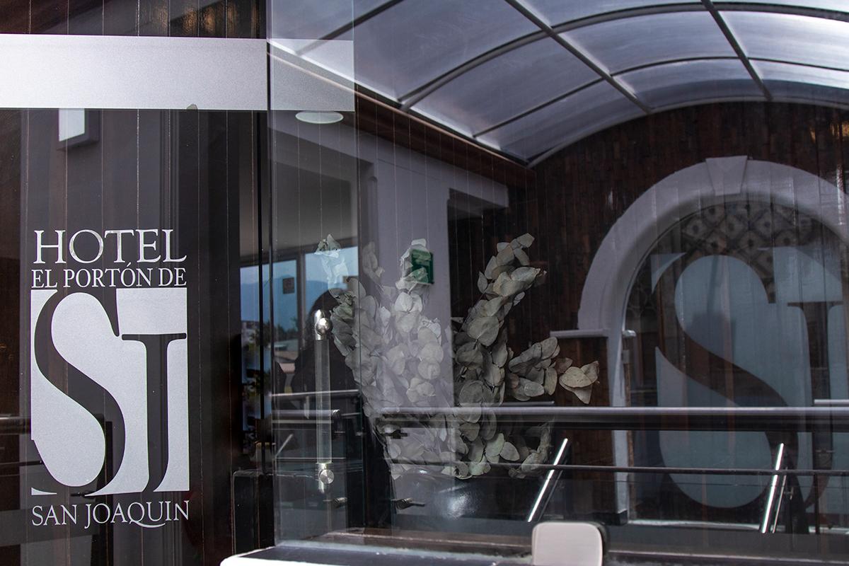 El Porton De San Joaquin Otel Medellín Dış mekan fotoğraf
