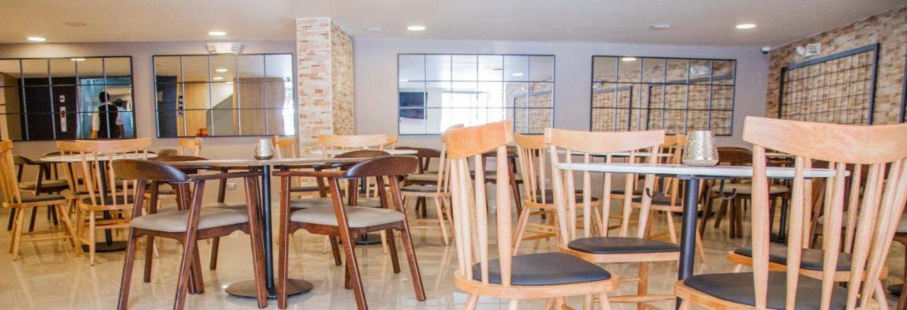 El Porton De San Joaquin Otel Medellín Dış mekan fotoğraf